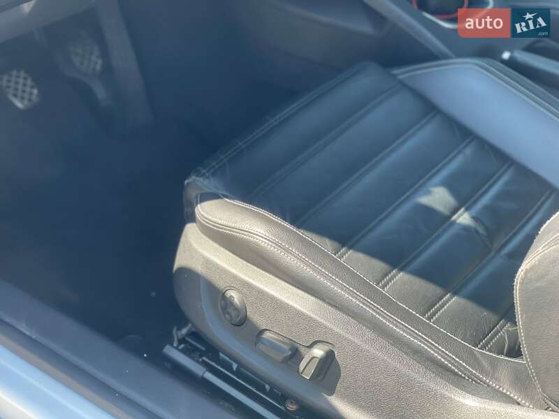 Хетчбек Volkswagen Scirocco 2008 в Ужгороді