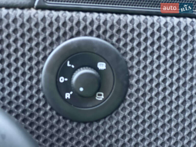 Хетчбек Volkswagen Scirocco 2010 в Львові