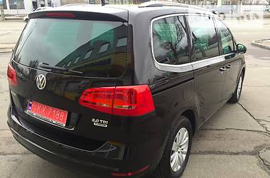 Минивэн Volkswagen Sharan 2015 в Киеве
