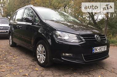 Минивэн Volkswagen Sharan 2011 в Ровно