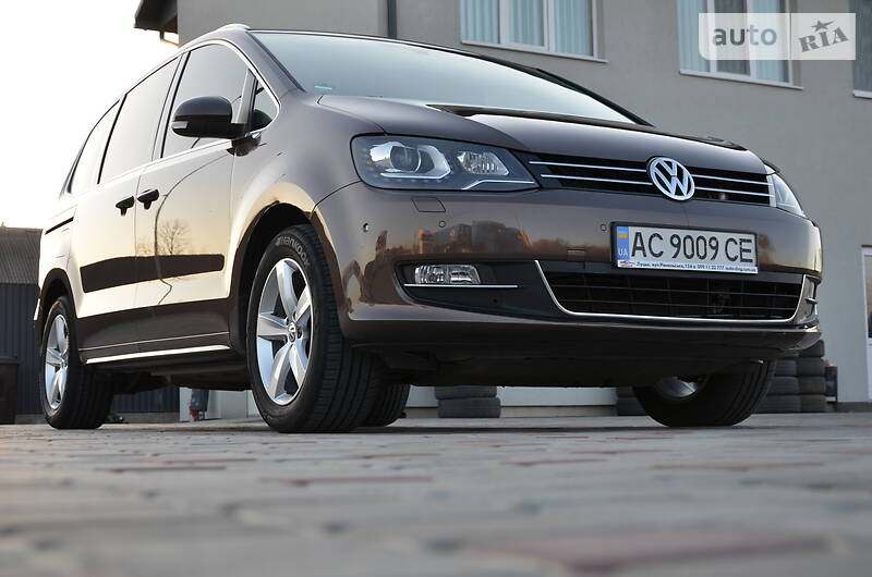 Мінівен Volkswagen Sharan 2011 в 