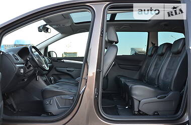 Мінівен Volkswagen Sharan 2011 в 