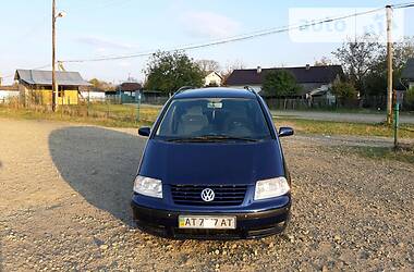 Минивэн Volkswagen Sharan 2001 в Болехове