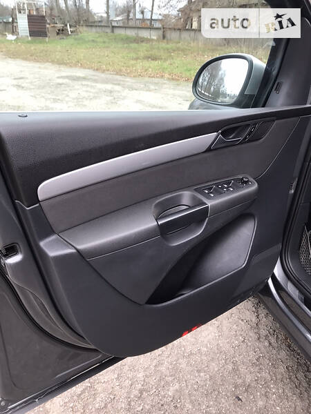 Мінівен Volkswagen Sharan 2012 в Бару