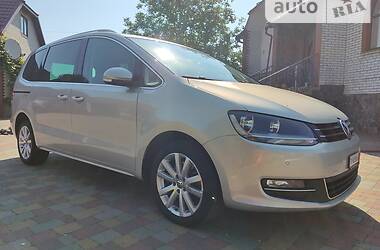 Универсал Volkswagen Sharan 2011 в Стрые