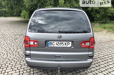 Минивэн Volkswagen Sharan 2005 в Городке