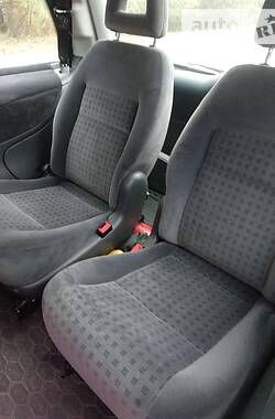 Минивэн Volkswagen Sharan 2003 в 