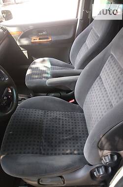 Минивэн Volkswagen Sharan 2003 в 