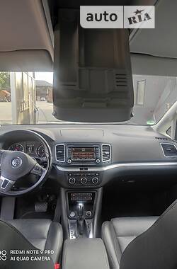 Минивэн Volkswagen Sharan 2012 в Луцке