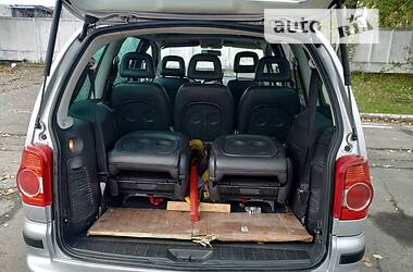 Минивэн Volkswagen Sharan 2007 в 