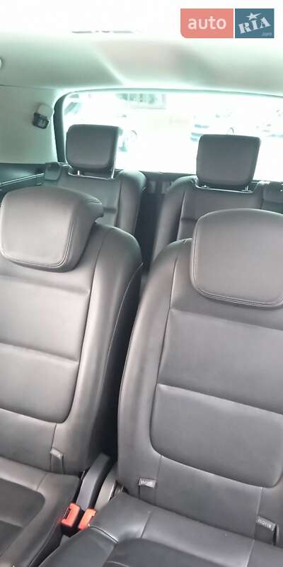 Минивэн Volkswagen Sharan 2016 в Виннице