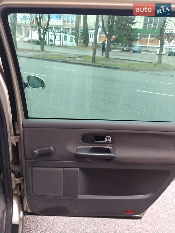 Мінівен Volkswagen Sharan 2008 в Черкасах