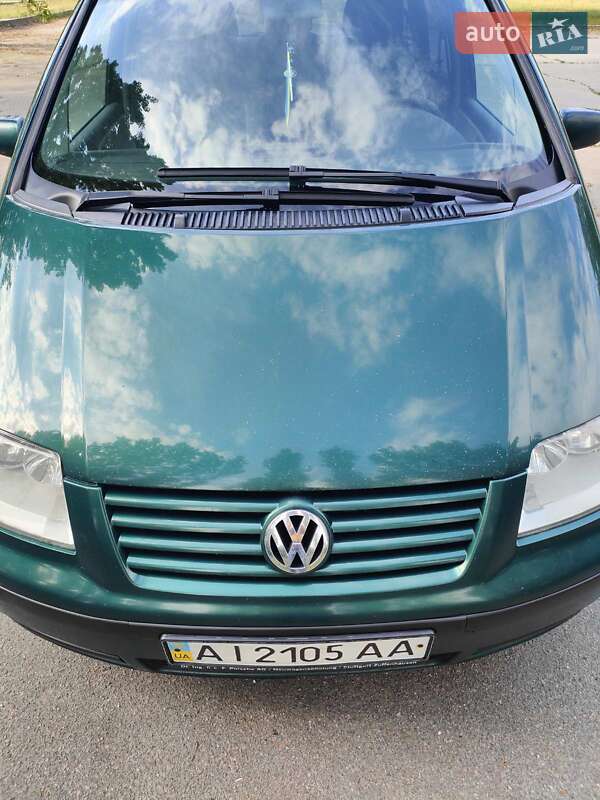 Минивэн Volkswagen Sharan 2001 в Чернигове