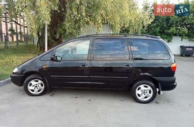 Мінівен Volkswagen Sharan 1998 в Києві