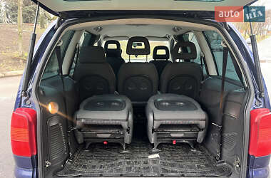 Минивэн Volkswagen Sharan 2003 в Краматорске