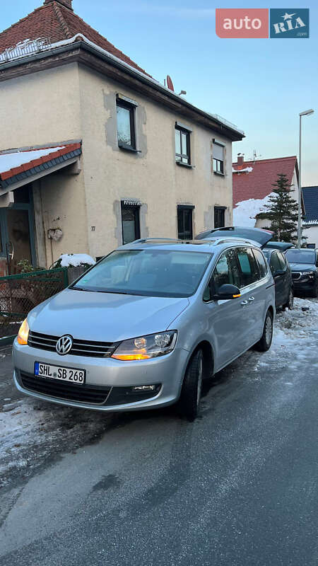 Минивэн Volkswagen Sharan 2011 в Одессе