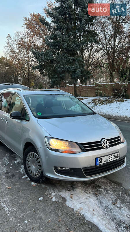 Минивэн Volkswagen Sharan 2011 в Одессе