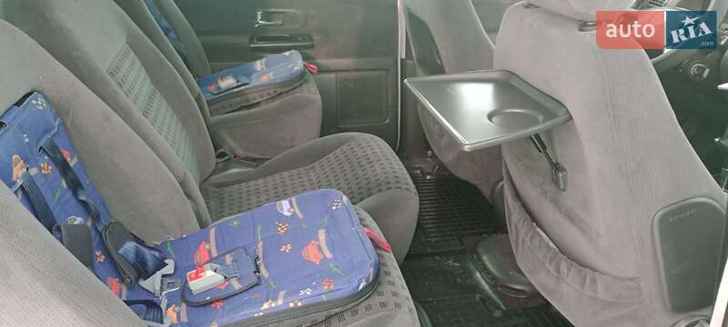 Минивэн Volkswagen Sharan 2002 в Чернигове
