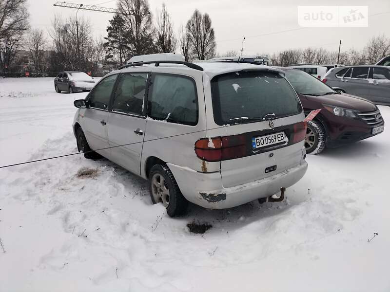 Минивэн Volkswagen Sharan 1997 в Тернополе