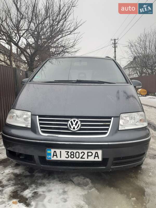 Мінівен Volkswagen Sharan 2006 в Умані