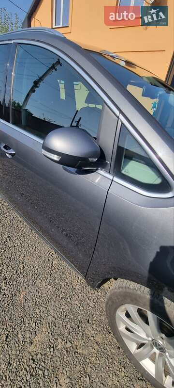 Минивэн Volkswagen Sharan 2011 в Ковеле