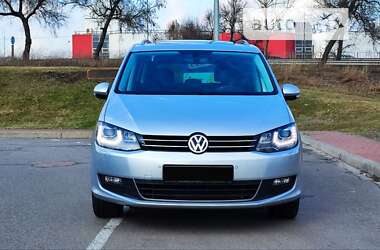 Минивэн Volkswagen Sharan 2017 в Киеве