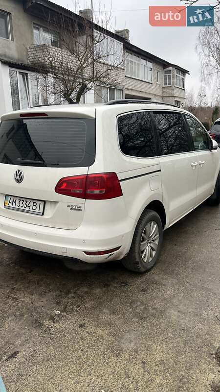 Мінівен Volkswagen Sharan 2012 в Житомирі