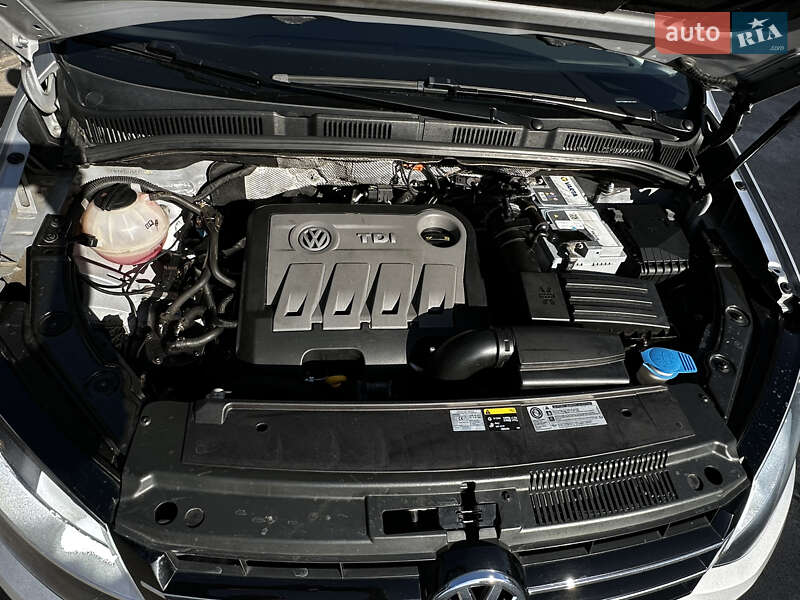 Мінівен Volkswagen Sharan 2013 в Вознесенську