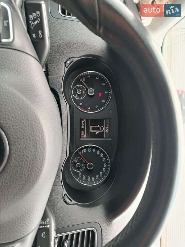 Минивэн Volkswagen Sharan 2012 в Киеве