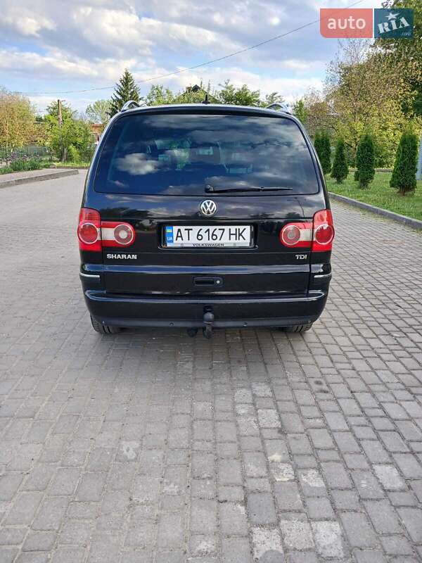 Минивэн Volkswagen Sharan 2008 в Коломые
