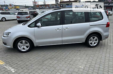 Минивэн Volkswagen Sharan 2011 в Черновцах