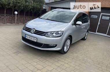 Минивэн Volkswagen Sharan 2015 в Житомире