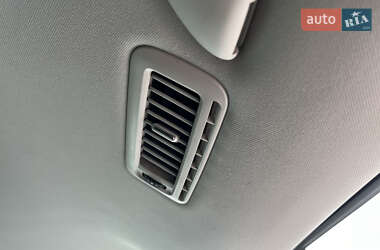 Минивэн Volkswagen Sharan 2011 в 