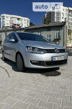 Минивэн Volkswagen Sharan 2011 в Львове