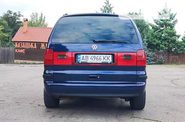 Минивэн Volkswagen Sharan 2002 в Жмеринке