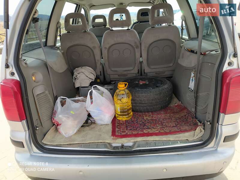Минивэн Volkswagen Sharan 2002 в Хмельницком
