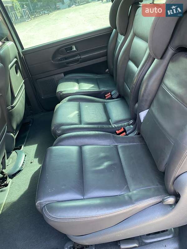 Минивэн Volkswagen Sharan 2007 в Кривом Роге фото 16 Минивэн Volkswagen Sharan 2007 в Кривом Роге