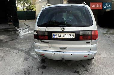 Минивэн Volkswagen Sharan 1999 в Львове