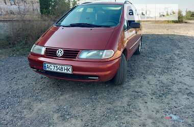 Мінівен Volkswagen Sharan 1998 в Луцьку