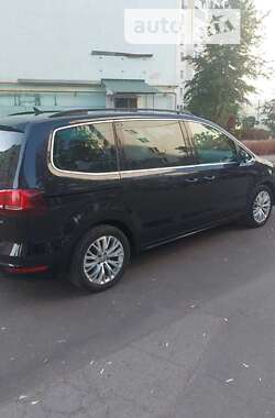 Минивэн Volkswagen Sharan 2016 в Харькове