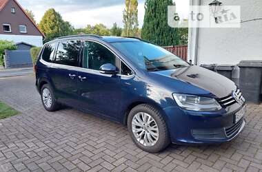 Мінівен Volkswagen Sharan 2015 в Верхньодніпровську