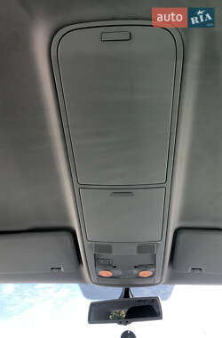 Минивэн Volkswagen Sharan 2012 в 