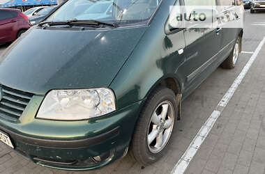 Минивэн Volkswagen Sharan 2002 в Борисполе