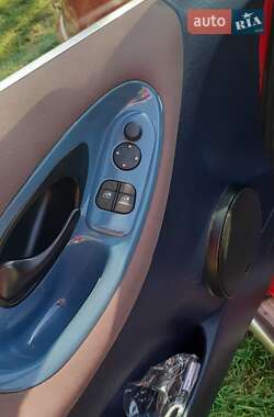 Минивэн Volkswagen Sharan 1998 в Черновцах