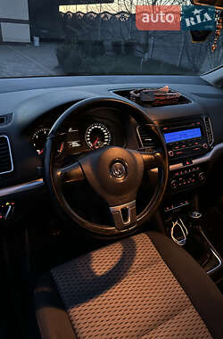 Минивэн Volkswagen Sharan 2011 в Львове