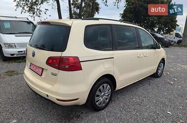 Минивэн Volkswagen Sharan 2013 в Ровно