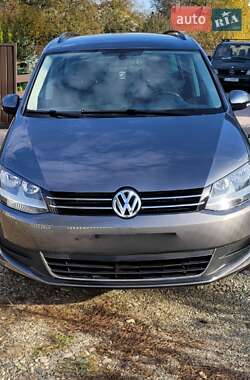 Мінівен Volkswagen Sharan 2011 в Чернівцях