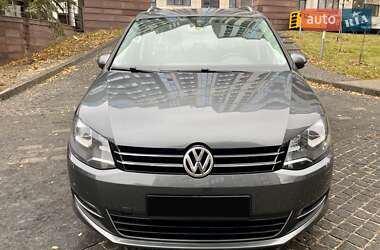 Минивэн Volkswagen Sharan 2013 в Киеве