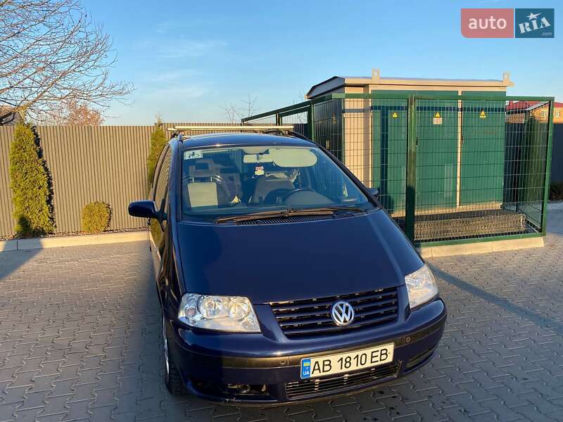 Мінівен Volkswagen Sharan 2002 в Вінниці