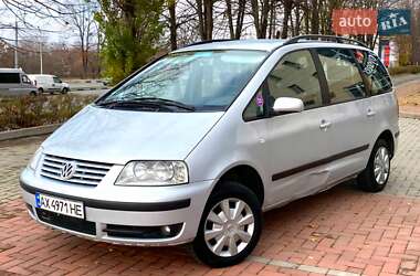 Минивэн Volkswagen Sharan 2000 в Харькове